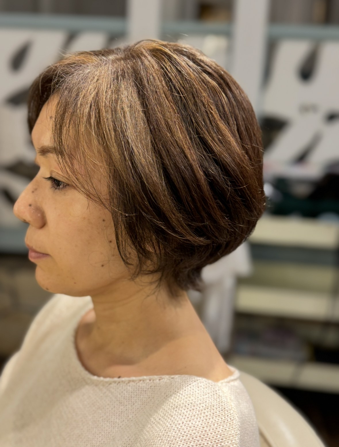 同じお客様の横顔、8か月後